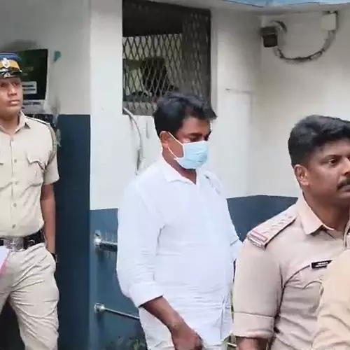 പ്രായപൂർത്തിയാകാത്ത പെൺകുട്ടിയെ പീഡിപ്പിച്ചെന്ന പരാതി; മുൻ പൊലീസ് ഉദ്യോഗസ്ഥനും മോട്ടിവേഷണൽ സ്പീക്കറുമായ ഫിലിപ്പ് മമ്പാടിനെ റിമാൻഡ് ചെയ്തു