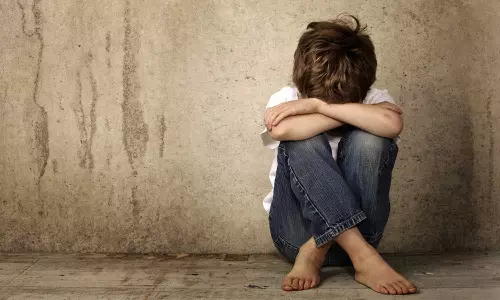 പാലക്കാട്ട് പത്താം ക്ലാസ് വിദ്യാർഥിക്ക് ക്രൂര മർദനം