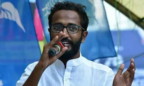 മാനദണ്ഡങ്ങൾ പാലിക്കാതെയാണ് നവകേരള സർവേയുമായി സർക്കാർ മുന്നോട്ടു പോയത്: അലോഷ്യസ് സേവ്യർ