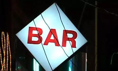 സംസ്ഥാനത്ത് ബാറുകളുടെ പ്രവർത്തന സമയം കൂട്ടി