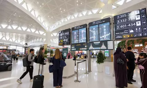 റിയാദ് വിമാനത്താവളത്തിൽ യാത്രക്കാർക്ക് നാല് സൗജന്യ സർവീസുകൾ പ്രഖ്യാപിച്ചു