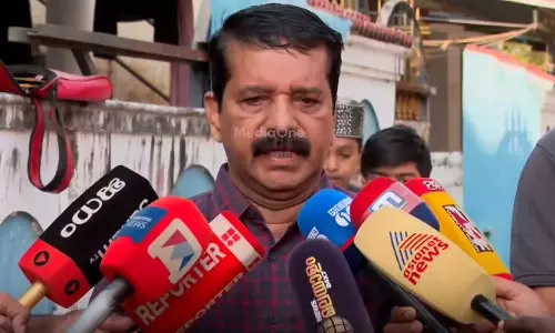 വിഎസിന് വിധിച്ച ക്യാപിറ്റൽ പണിഷ്മെന്റ് പാർട്ടി തനിക്കും നൽകി: പുതുയുഗയാത്രയിൽ പങ്കെടുത്ത് എ. സുരേഷ്