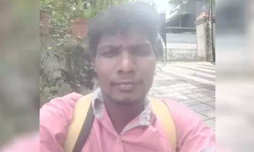 കൊല്ലം കുളത്തൂപ്പുഴയില് ആദിവാസി യുവാവ് മരിച്ച നിലയില് കൊല്ലം കുളത്തൂപ്പുഴയില് ആദിവാസി യുവാവ് മരിച്ച നിലയില്