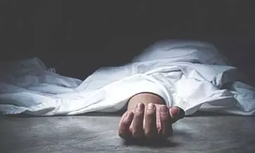 വൈകി എത്തിയതിനാല്‍ പരീക്ഷാകേന്ദ്രത്തില്‍ കയറ്റിയില്ല;  പത്താംക്ലാസ് വിദ്യാര്‍ഥിനി ട്രെയിനില്‍ നിന്ന് ചാടി മരിച്ചു