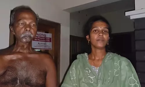 ആലപ്പുഴയിൽ യൂത്ത് കോൺഗ്രസ്‌ നേതാവിന്‍റെ വീട് ജപ്തി ചെയ്തു; കുടുംബം പെരുവഴിയിൽ