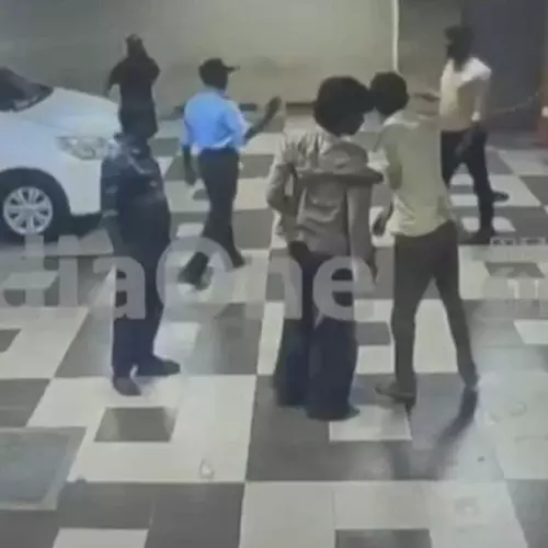 പതിനാറുകാരനെ മർദിക്കുന്നത് ചോദ്യം ചെയ്ത യുവാവിന് ബാറിൽ ക്രൂരമർദനം; അഞ്ച് പേർ പിടിയിൽ