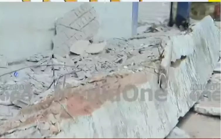 കോഴിക്കോട് വലിയങ്ങാടി അപകടം; കോര്പറേഷന്റെ ആഭ്യന്തര അന്വേഷണം ഇന്ന് ആരംഭിക്കും കോഴിക്കോട് വലിയങ്ങാടി അപകടം; കോര്പറേഷന്റെ ആഭ്യന്തര അന്വേഷണം ഇന്ന് ആരംഭിക്കും