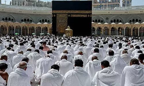 No hotel bookings when Umrah arrived: Saudi Arabia revokes licenses of three Umrah companies