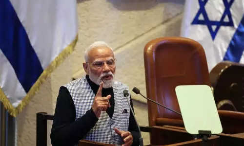 ഇന്ത്യ ഇസ്രായേലിനൊപ്പം; ഫലസ്തീനൊപ്പമെന്ന പരമ്പരാഗത നിലപാട് തിരുത്തി മോദി