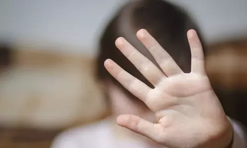 കുട്ടികളോട് കൊടും ക്രൂരത; ചട്ടുകം വച്ച് പൊള്ളിച്ച രണ്ടാനമ്മ അറസ്റ്റിൽ