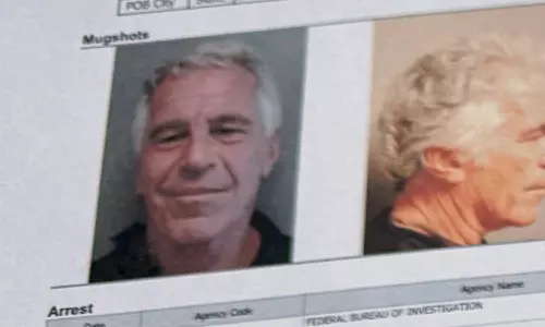 അമിതാധികാരവുമായി വരുന്നു എഐ ഭാവി, എപ്സ്റ്റീൻ: കടന്നൽകൂട് ഇളകിത്തുടങ്ങി അമിതാധികാരവുമായി വരുന്നു എഐ ഭാവി, എപ്സ്റ്റീൻ: കടന്നൽകൂട് ഇളകിത്തുടങ്ങി