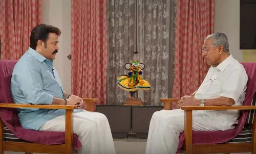 കണ്ടും മിണ്ടിയും അവർ ഇരുവരും; തെരഞ്ഞെടുപ്പ് പ്രചാരണത്തിന്റെ ഭാഗമായുള്ള മോഹൻലാലും പിണറായി വിജയനും തമ്മിലുള്ള സംഭാഷണം പുറത്തിറങ്ങി