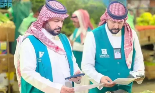 വിലക്കയറ്റം തടയൽ: റമദാൻ വിപണിയിൽ നിരീക്ഷണം ശക്തമാക്കി സൗദി വാണിജ്യ മന്ത്രാലയം