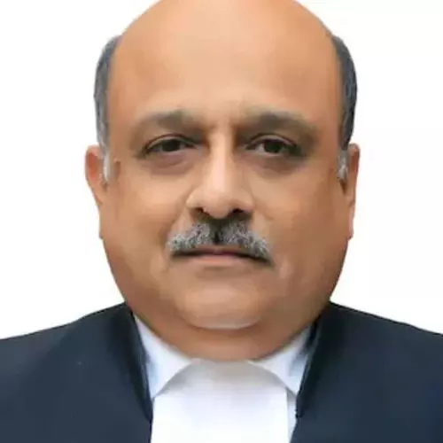 കേരള സ്റ്റോറി 2: നിർമാതാവിന്റെ അപ്പീലിൽ വാദം കേട്ട ജസ്റ്റിസ് അരവിന്ദ് ധർമാധികാരി മദ്രാസ് ഹൈക്കോടതി ചീഫ് ജസ്റ്റിസ്