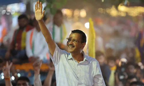 കോണ്‍ഗ്രസ് ബിജെപിയോട് സന്ധി ചെയ്‌തു: കോണ്‍ഗ്രസ് നിലപാടില്‍ കടുത്ത വിമര്‍ശനവുമായി അരവിന്ദ് കെജ്‍രിവാൾ