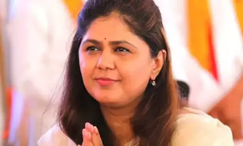 ഞാൻ പങ്കെടുക്കില്ല: മന്ത്രി വിളിച്ച യോഗത്തിൽ പങ്കെടുത്തില്ല; ഐഎഎസ് ഉദ്യോഗസ്ഥന് സസ്‌പെൻഷൻ