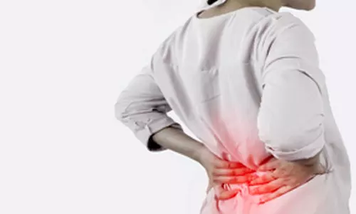 തുടർച്ചയായ നടുവേദനയും പുറം വേദനയും?; അവ​ഗണിക്കരുത് കാൻസറാവാം, ഇക്കാര്യങ്ങൾ ശ്രദ്ധിക്കണം