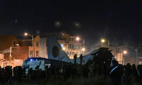 ബൊളീവിയയിൽ ബാങ്ക് നോട്ടുമായി വന്ന സൈന്യത്തിന്‍റെ ചരക്കുവിമാനം ലാൻഡിങ്ങിനിടെ തകര്‍ന്നുവീണു; 20 മരണം