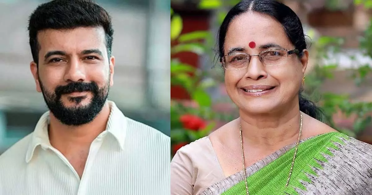 പാലക്കാട്ട് രമേശ് പിഷാരടി, കൊട്ടാരക്കരയിൽ അയിഷാ പോറ്റി; അന്തിമ പട്ടിക കെപിസിസി സ്ക്രീനിങ് കമ്മിറ്റിക്ക് കൈമാറി പാലക്കാട്ട് രമേശ് പിഷാരടി, കൊട്ടാരക്കരയിൽ അയിഷാ പോറ്റി; അന്തിമ പട്ടിക കെപിസിസി സ്ക്രീനിങ് കമ്മിറ്റിക്ക് കൈമാറി