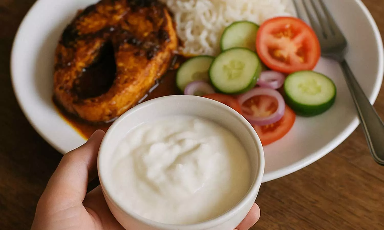 മീനിനൊപ്പം തൈര് കഴിക്കാമോ?, തൈര് ജലദോഷത്തിന് കാരണമാകുമോ?; സംശയങ്ങള്ക്കുള്ള മറുപടി മീനിനൊപ്പം തൈര് കഴിക്കാമോ?, തൈര് ജലദോഷത്തിന് കാരണമാകുമോ?; സംശയങ്ങള്ക്കുള്ള മറുപടി