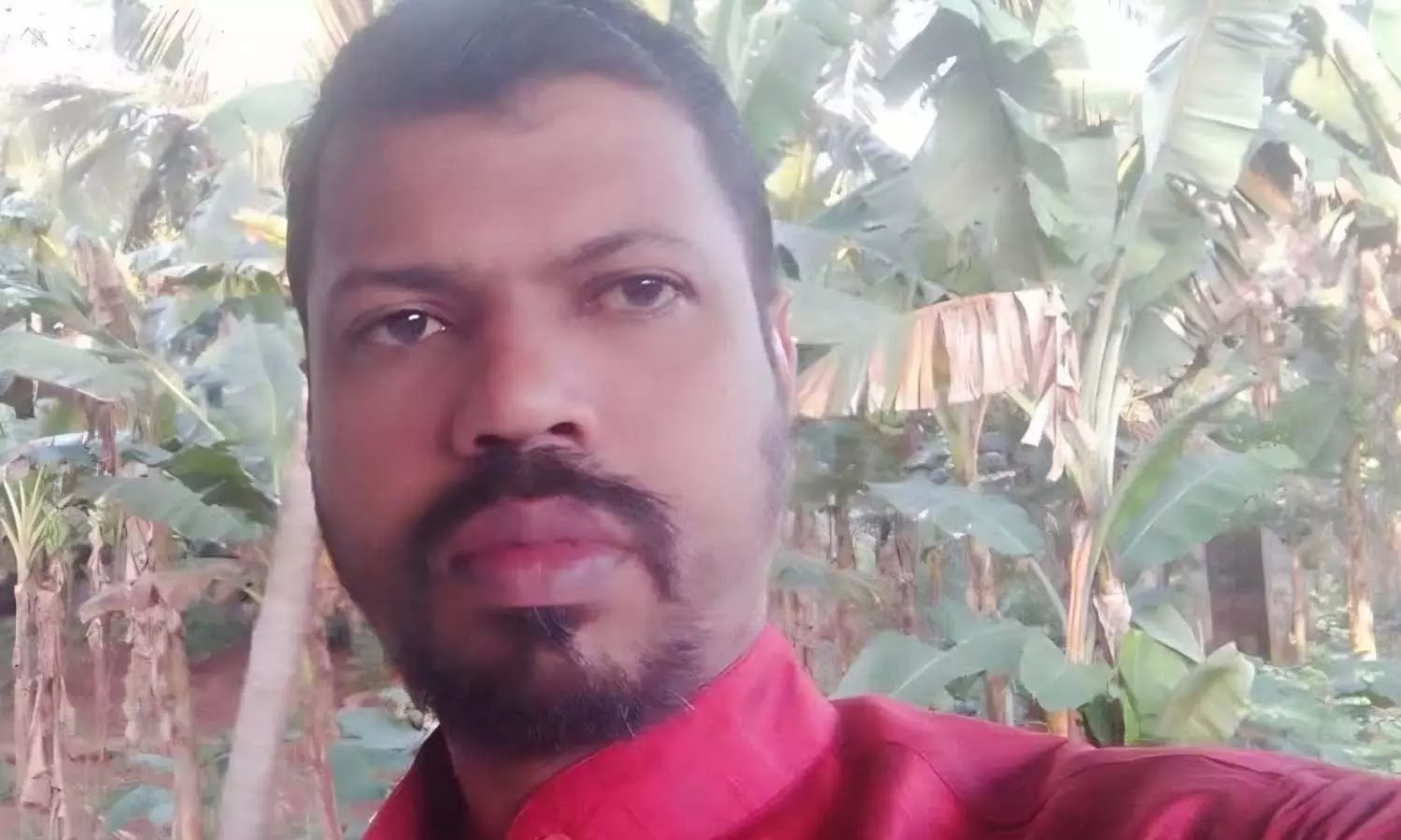 മയക്കുമരുന്ന് കേസുകളിലെ പ്രതിയെ വീട്ടിനുള്ളില് മരിച്ച നിലയില് കണ്ടെത്തി മയക്കുമരുന്ന് കേസുകളിലെ പ്രതിയെ വീട്ടിനുള്ളില് മരിച്ച നിലയില് കണ്ടെത്തി