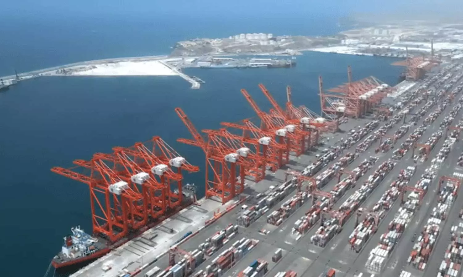 ഒമാനിൽ വീണ്ടും ഡ്രോൺ ആക്രമണം; സലാലയിൽ രണ്ടെണ്ണം പ്രതിരോധിച്ചു