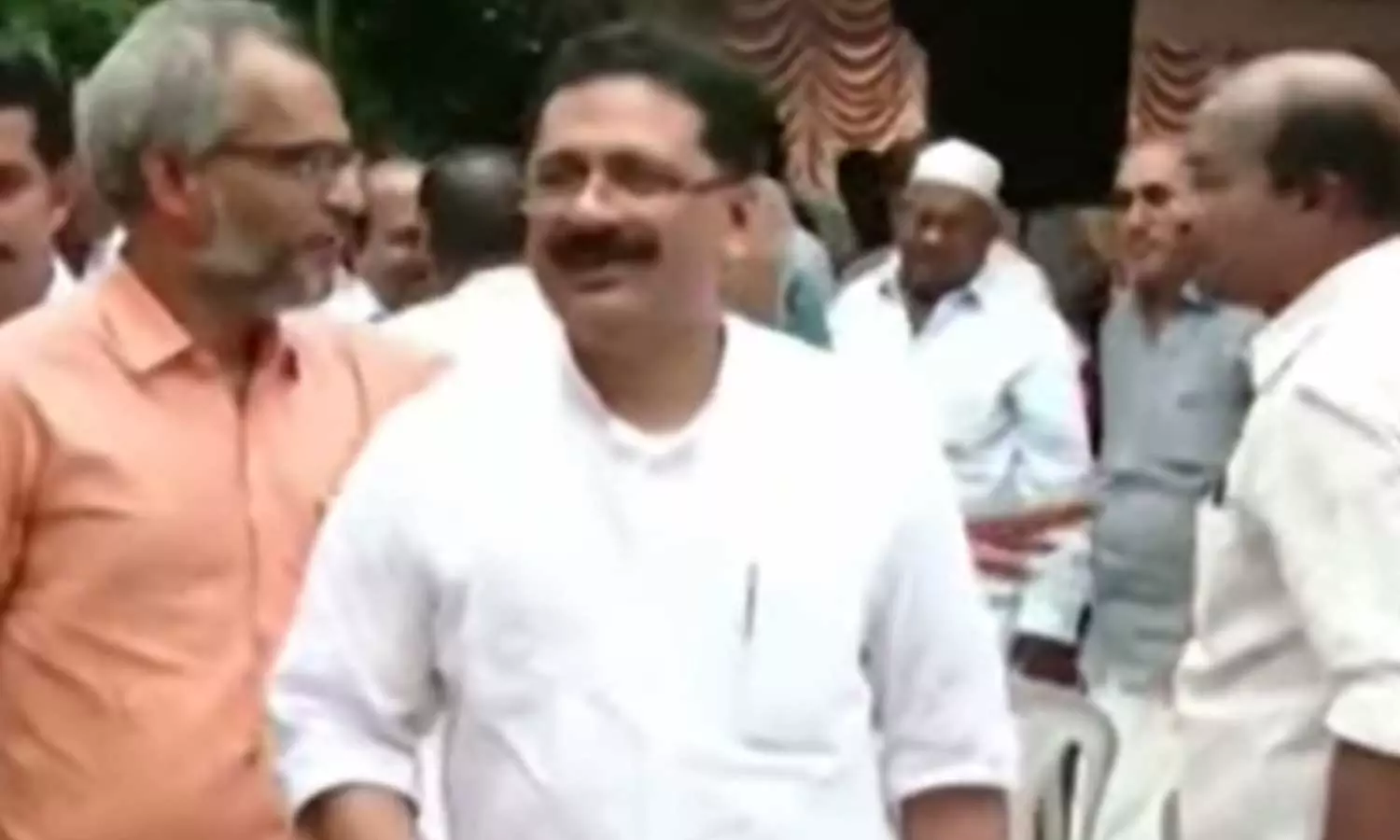 തവനൂർ നിലനിർത്താൻ സിപിഎം; കെ.ടി ജലീലിന് മേൽ സമ്മർദം തവനൂർ നിലനിർത്താൻ സിപിഎം; കെ.ടി ജലീലിന് മേൽ സമ്മർദം