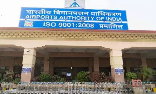 വിമാനത്താവളങ്ങളിലെ ഇന്ധന ശേഖരത്തെ കുറിച്ച് വിശദമായ റിപ്പോർട്ട് അടിയന്തരമായി നൽകണം; നിർദേശവുമായി എയർപോർട്ട് അതോറിറ്റി വിമാനത്താവളങ്ങളിലെ ഇന്ധന ശേഖരത്തെ കുറിച്ച് വിശദമായ റിപ്പോർട്ട് അടിയന്തരമായി നൽകണം; നിർദേശവുമായി എയർപോർട്ട് അതോറിറ്റി