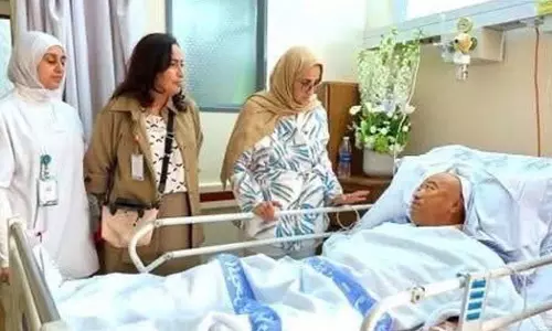 ഇറാന്റെ മിസൈൽ ആക്രമണം; പരിക്കേറ്റവരെ സന്ദർശിച്ച് ബഹ്‌റൈൻ ആരോഗ്യ മന്ത്രി