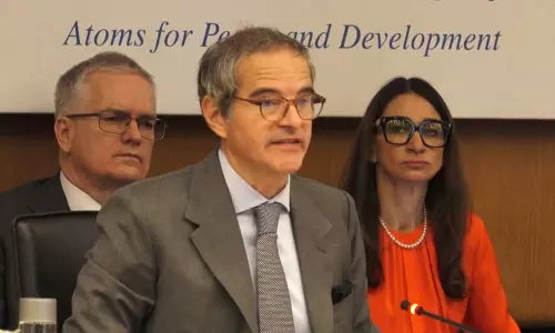 ഇറാൻ ആണവായുധം നിർമിക്കുന്നതിന് തെളിവില്ല, ഇത്രയേറെ യുറേനിയം സംഭരിക്കുന്നത് ആശങ്ക: വെളിപ്പെടുത്തലുമായി ആണവോർജ ഏജൻസി മേധാവി ഇറാൻ ആണവായുധം നിർമിക്കുന്നതിന് തെളിവില്ല, ഇത്രയേറെ യുറേനിയം സംഭരിക്കുന്നത് ആശങ്ക: വെളിപ്പെടുത്തലുമായി ആണവോർജ ഏജൻസി മേധാവി