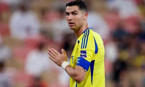 ക്രിസ്റ്റ്യാനോ റൊണാൾഡോക്ക് പരിക്ക്; അൽ നസ്റിന്റെയും പോർച്ചുഗലിന്റെയും മത്സരങ്ങൾ നഷ്ടമായേക്കും ക്രിസ്റ്റ്യാനോ റൊണാൾഡോക്ക് പരിക്ക്; അൽ നസ്റിന്റെയും പോർച്ചുഗലിന്റെയും മത്സരങ്ങൾ നഷ്ടമായേക്കും