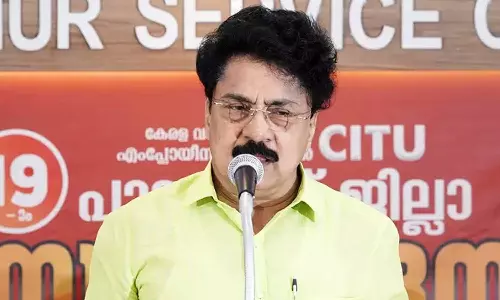 പി.കെ ശശി ഒറ്റപ്പാലത്ത് സ്ഥാനാർഥി?; യുഡിഎഫ്  പിന്തുണയോടെ സിപിഎം വിമതസ്ഥാനാര്‍ഥിയായി മത്സരിച്ചേക്കും
