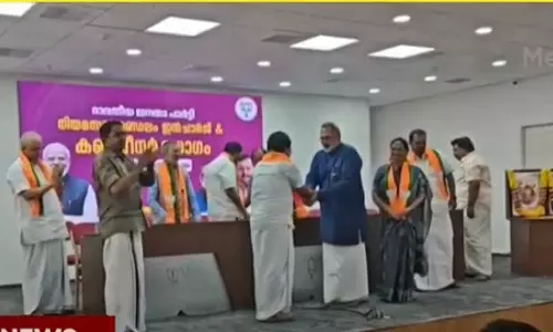 പാർട്ടിയില്‍ അവ​ഗണനയെന്ന്; കോൺ​ഗ്രസ് നേതാവ് എം.എസ് അനിൽകുമാർ ബിജെപിയിൽ