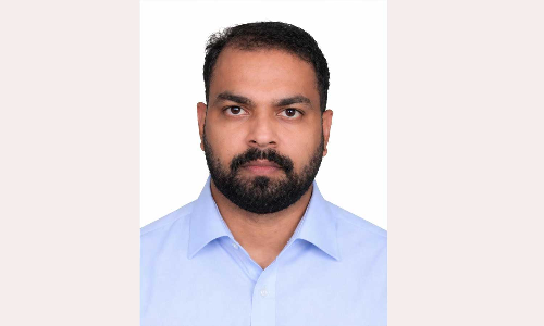 calicut native dies of heart attack in Oman