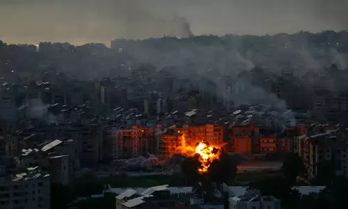 കീഴടങ്ങാനില്ലെന്ന് ഇറാൻ: യുഎസ്-ഇസ്രായേൽ ആക്രമണത്തിന്റെ എട്ടാം ദിവസം എന്താണ് സംഭവിക്കുന്നത്?
