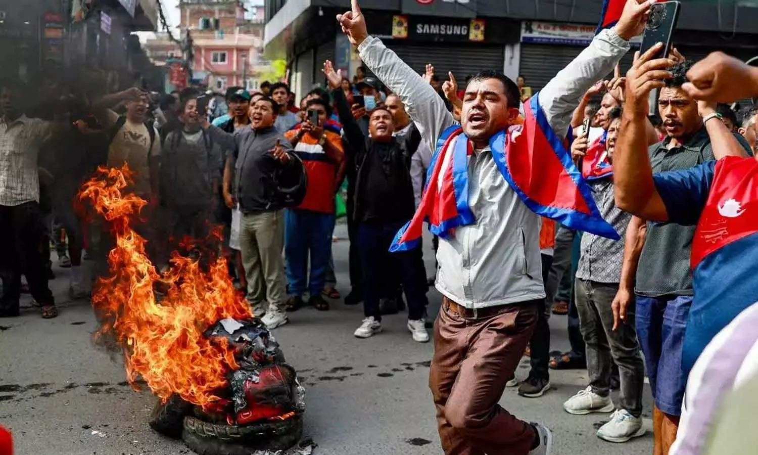 Gen-Z probe commission submits its report Gen-Z probe commission submits its report