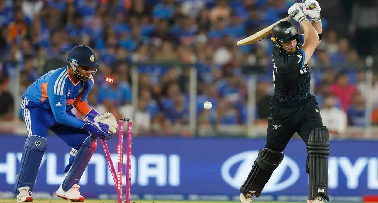 Axar strikes twice, Bumrah takes wicket on first ball; Kiwis falter against India Axar strikes twice, Bumrah takes wicket on first ball; Kiwis falter against India