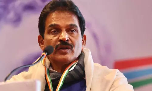 സി.സി മുകുന്ദന്റെ ആരോപണം സത്യമെങ്കിൽ അതീവ ​ഗുരുതരം, പരിശോധിക്കണം: കെ.സി വേണു​ഗോപാൽ