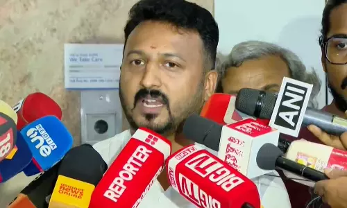 rahul mankootathil against kb ganesh kumar