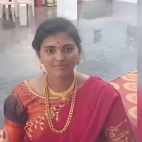 മൂന്നുദിവസം പഴക്കമുള്ള സാമ്പാർ വിളമ്പിയതിന് ഭർത്താവുമായി തർക്കം; യുവതി ജീവനൊടുക്കി