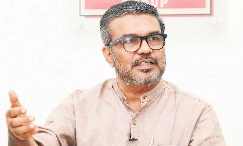 സര്‍ക്കാര്‍ നടപ്പിലാക്കിയ കാര്യങ്ങള്‍ ജനങ്ങളെ അറിയിക്കുന്നത് മികച്ച ഭരണത്തിന്‍റെ ഭാഗം, ഇക്കാര്യത്തിൽ പ്രതിപക്ഷത്തോട് കടപ്പാടുണ്ട്: മന്ത്രി എം.ബി രാജേഷ്