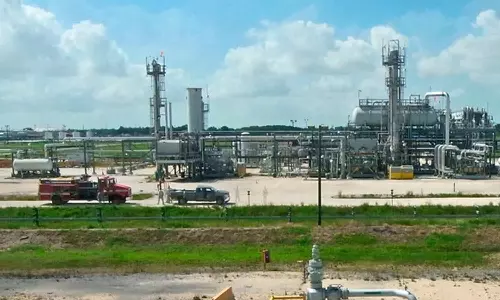 എണ്ണക്ഷാമം: ക്രൂഡോയിൽ കരുതൽ ശേഖരം ഉപയോഗിക്കാൻ യുഎസ്‌