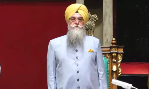 ഇസ്രായേൽ-യുഎസ് വ്യോമാക്രമണത്തിൽ കൊല്ലപ്പെട്ട ഇറാനിയൻ വിദ്യാർഥിനികൾക്ക് പഞ്ചാബ് നിയമസഭയുടെ ആദരം