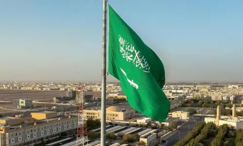 ഇന്ന് പുലർച്ചെ വരെ സൗദിയിലേക്ക് ഡ്രോൺ മിസൈൽ ആക്രമണങ്ങൾ