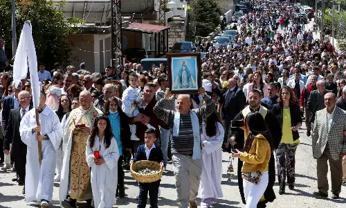 ഇസ്രായേൽ ഷെല്ലാക്രമണം; ലബനാനിൽ ക്രൈസ്തവ പുരോഹിതൻ കൊല്ലപ്പെട്ടു, അനുശോചനമറിയിച്ച് മാര്‍പ്പാപ്പ