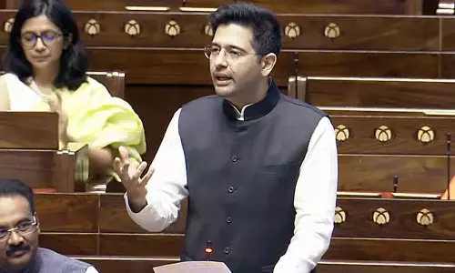 12 മാസം, 13 റീചാർജ്; പ്രീപെയ്ഡ് മൊബൈൽ റീചാർജിലെ തട്ടിപ്പ് അവസാനിപ്പിക്കണമെന്ന് രാഘവ് ചദ്ദ പാർലമെന്റിൽ