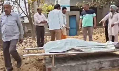 ഗ്യാസ് സിലിണ്ടറിനായുള്ള ക്യൂവിനിടെ കുഴഞ്ഞുവീണ് 66 കാരൻ മരിച്ചു