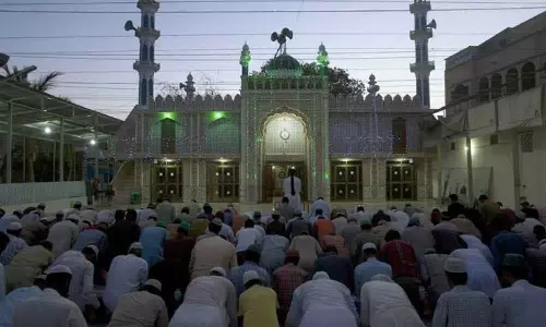 കഴിവില്ലെങ്കിൽ രാജിവെക്കൂ: സംഭല്‍ മസ്ജിദിലെ നിസ്കാര നിയന്ത്രണത്തിൽ യുപി ഉദ്യോഗസ്ഥരെ രൂക്ഷമായി വിമർശിച്ച് അലഹബാദ് ഹൈക്കോടതി