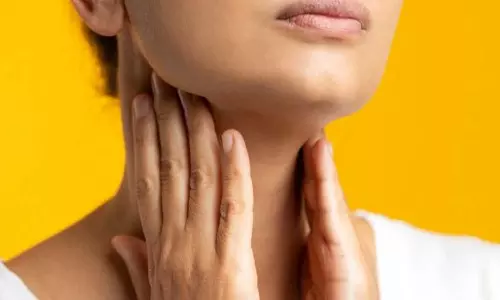 ജലദോഷത്തിന് സമാനം; തൊണ്ടവേദന മുതൽ ചെവിവേദന വരെ; തൊണ്ടയിലെ കാൻസറിന്റെ ലക്ഷണങ്ങൾ ഇവയാണ്