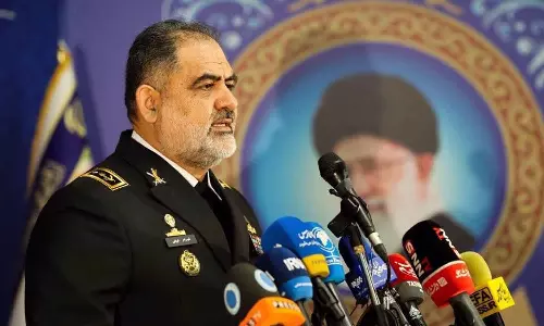 ഞങ്ങളത് മറക്കില്ല, ഒട്ടും പ്രതീക്ഷിക്കാത്ത ഇടത്ത് വെച്ച് തിരിച്ചടിക്കും: ടോര്‍പിഡോ ആക്രമണത്തില്‍ മുന്നറിയിപ്പുമായി ഇറാൻ നാവികസേനാ മേധാവി